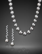 Pearl Embrace Hoops